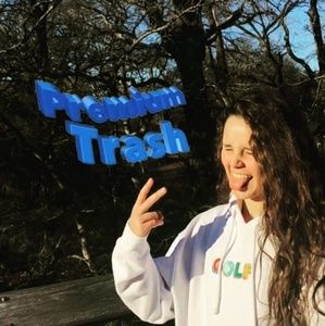 Meet your Posher, Paige